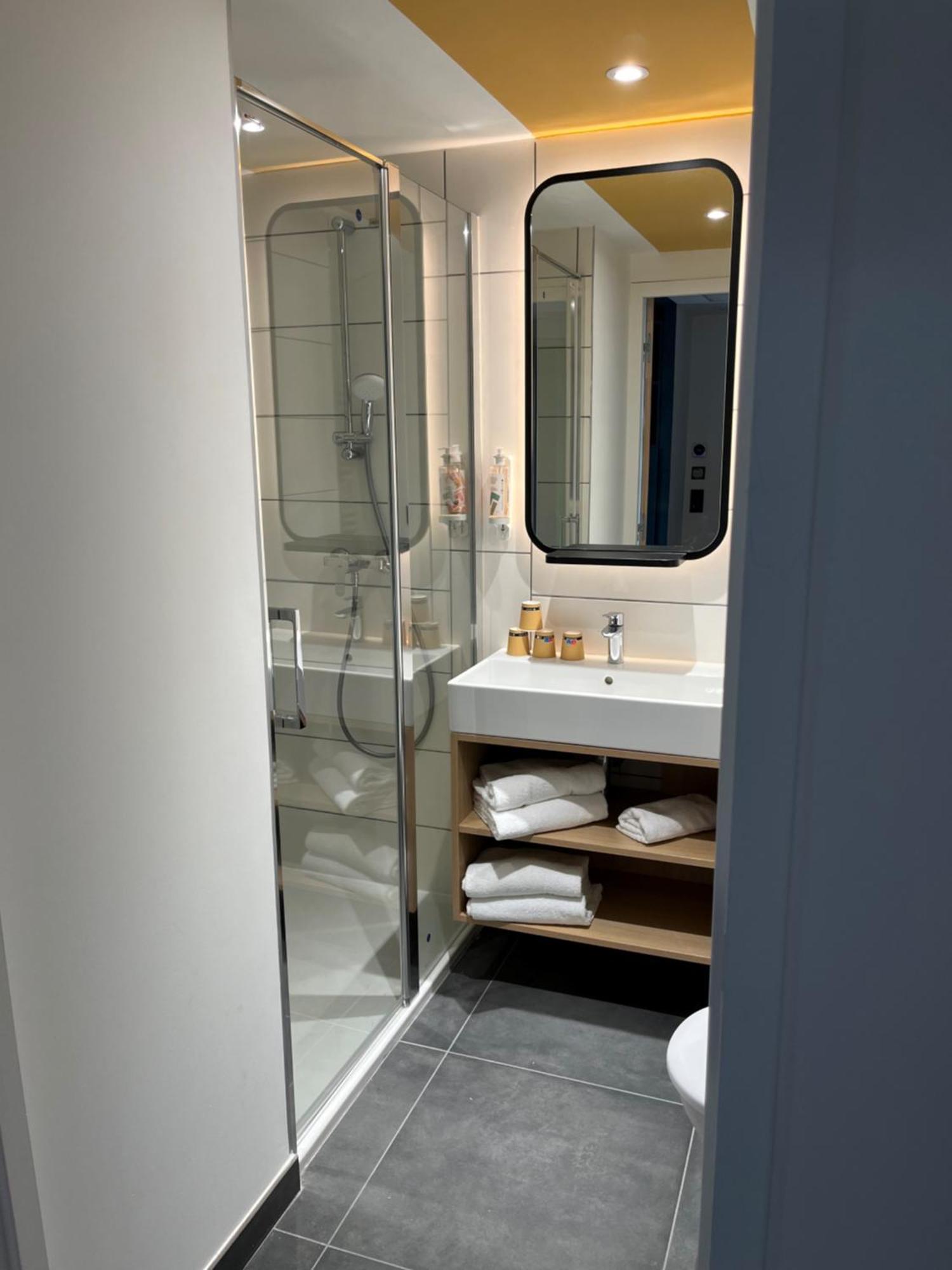 Aparthotel Adagio Access Porte De Camargue Saint-Martin-de-Crau Zewnętrze zdjęcie