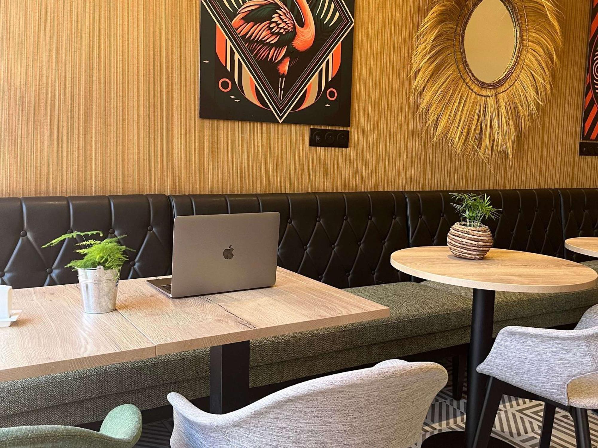 Aparthotel Adagio Access Porte De Camargue Saint-Martin-de-Crau Zewnętrze zdjęcie