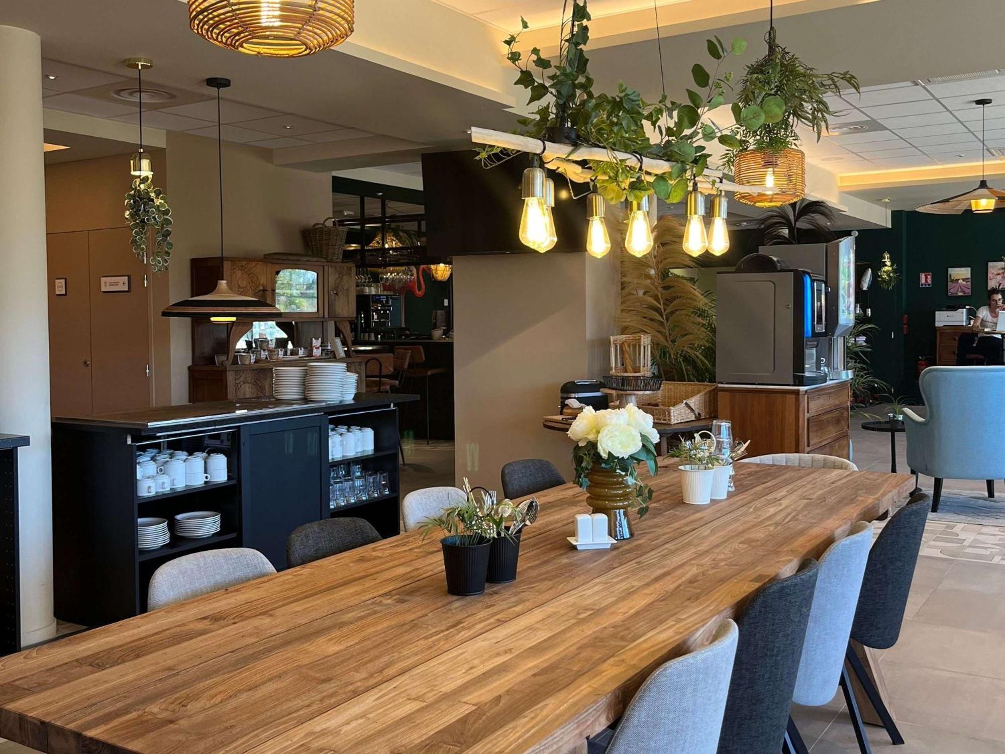 Aparthotel Adagio Access Porte De Camargue Saint-Martin-de-Crau Zewnętrze zdjęcie