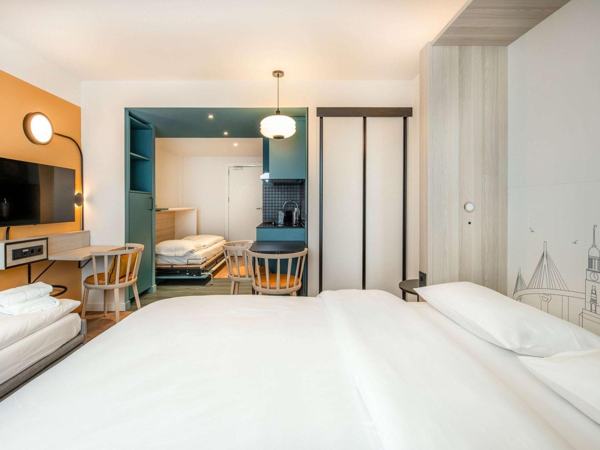 Aparthotel Adagio Access Porte De Camargue Saint-Martin-de-Crau Zewnętrze zdjęcie
